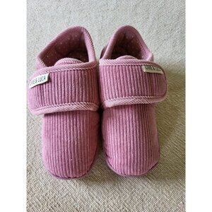 Livie & Luca Hybrid Shoe/Slipper Size M(10-11)
